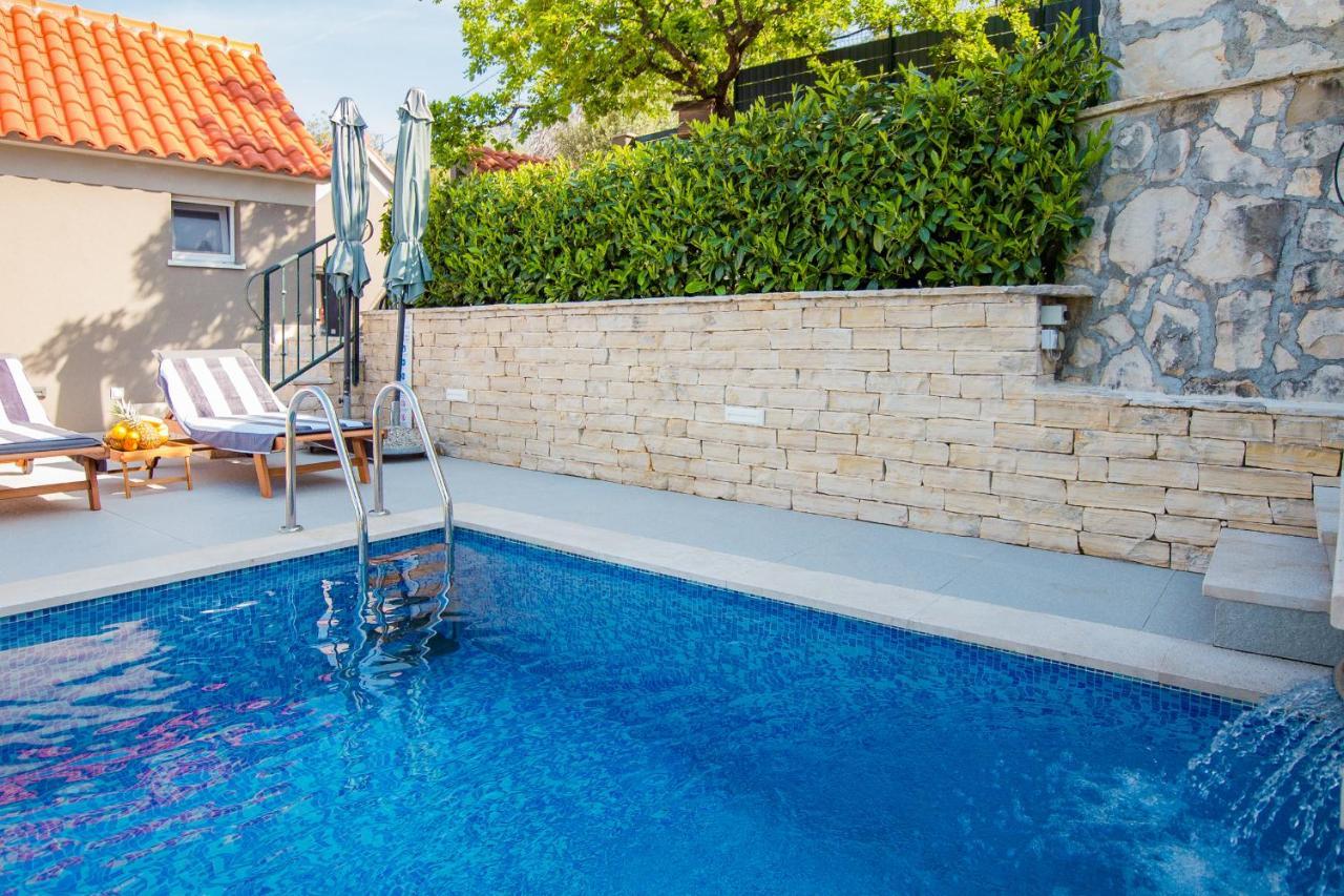 Holiday Home Moliva Sitno Donje Extérieur photo